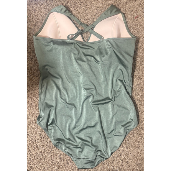 Cacique Swim Womens Swimsuit 26 Green 1 Piece Bathing Suit No-Wire Lightly Lined - Picture 6 of 8